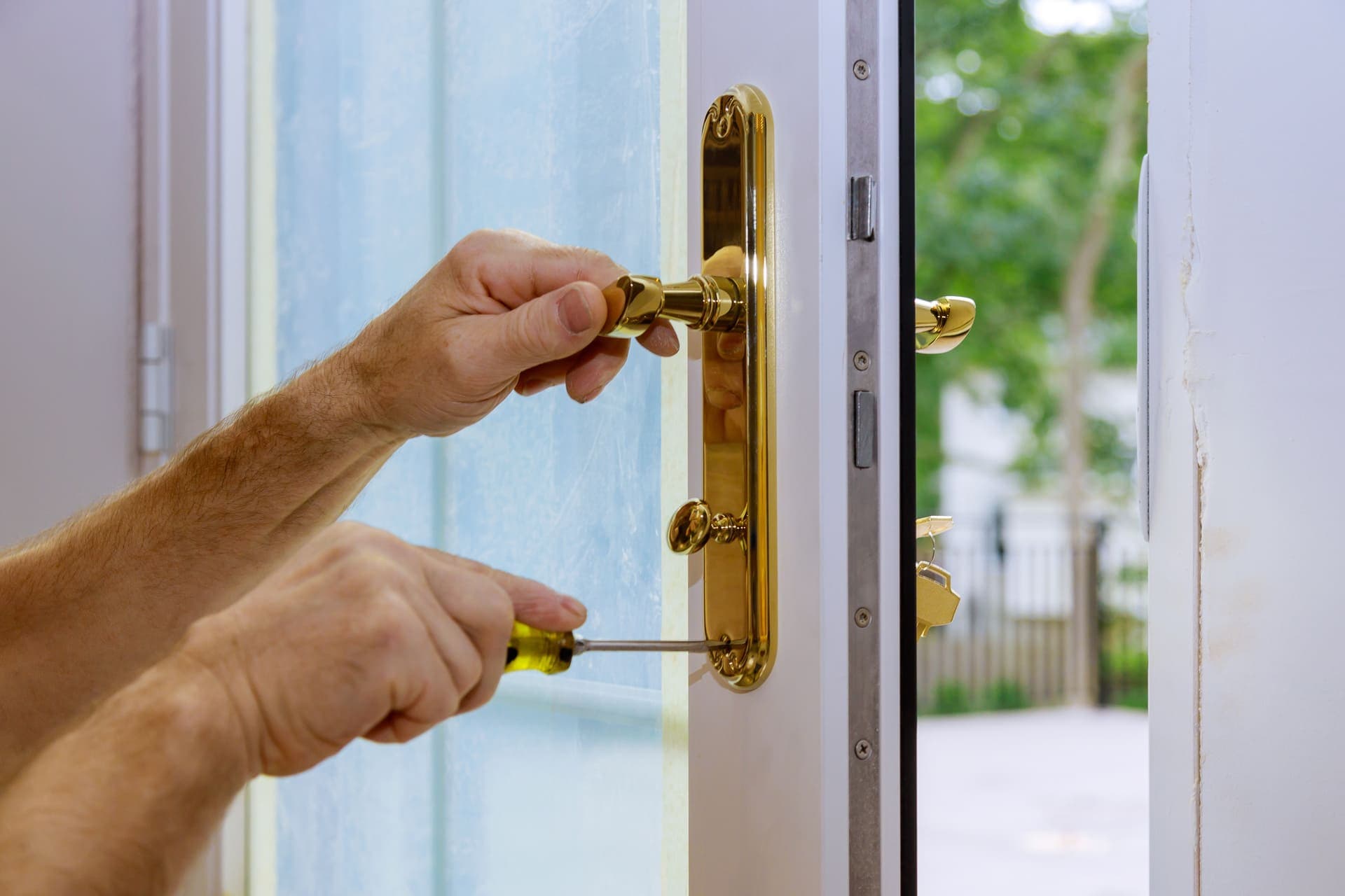 Mobile locksmith service in Tampa, FL